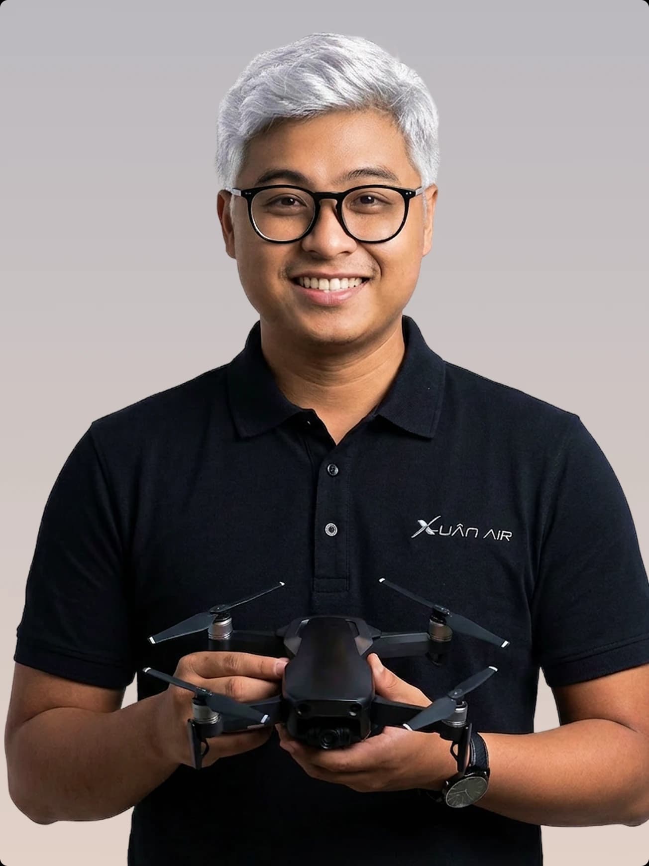 Chân dung Nguyễn Hoàng Trung - Chủ Tịch Xuân Air
